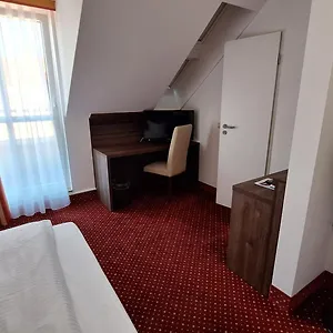 *** Отель Invite Германия