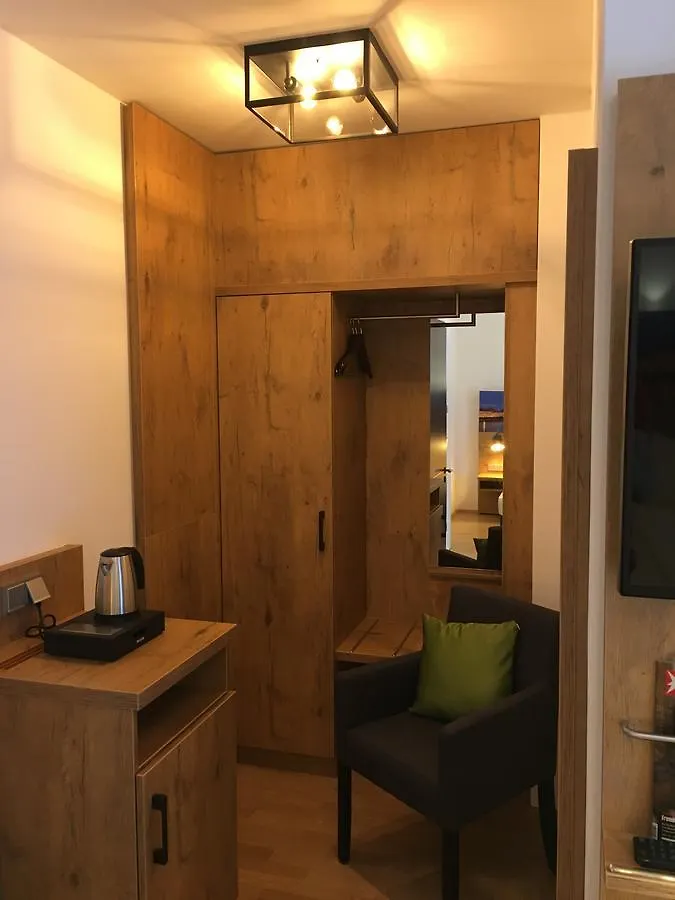 Parkhotel Leiser Planegg