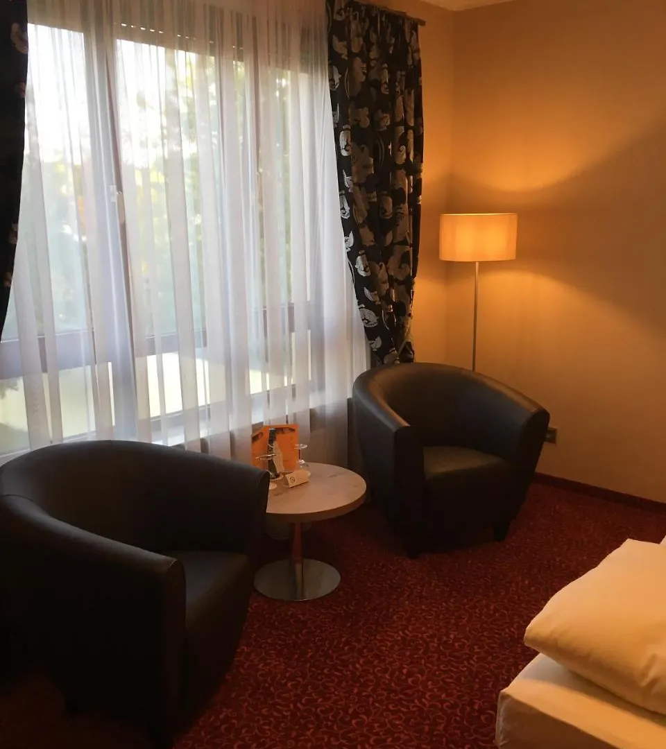 Parkhotel Leiser Planegg 3*,